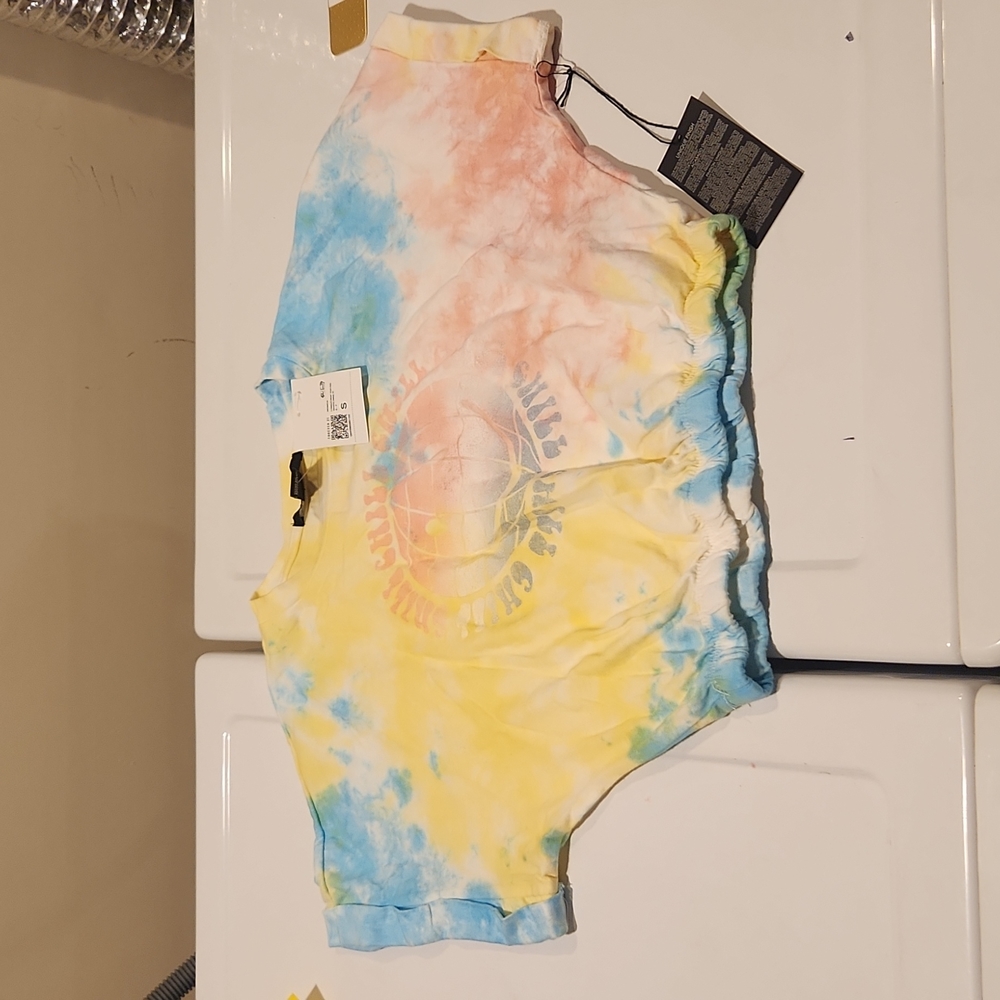 Brand new crop top